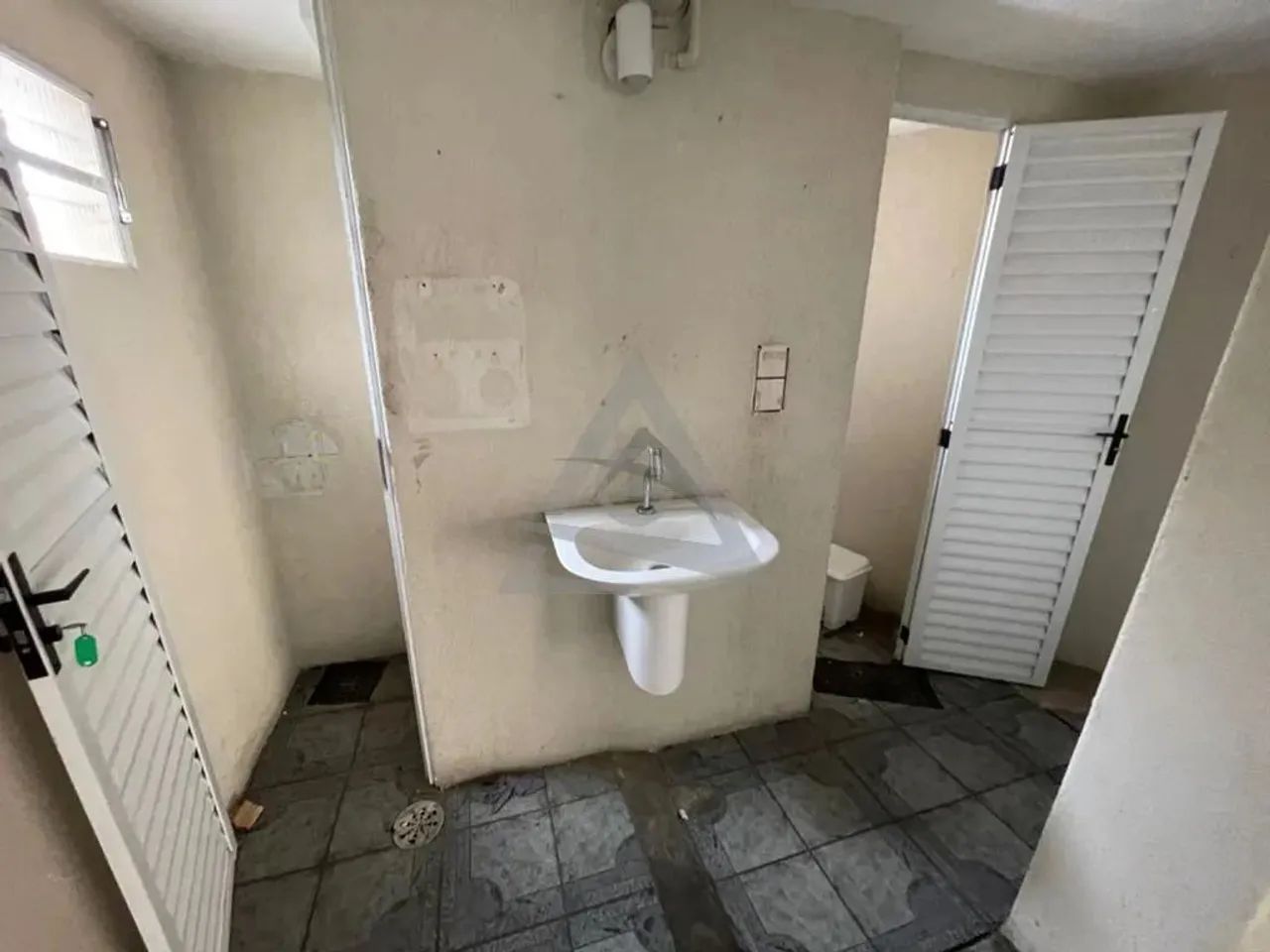 Salão à venda e para alugar em Campinas, Jardim dos Oliveiras, com 410 m² - Foto 5