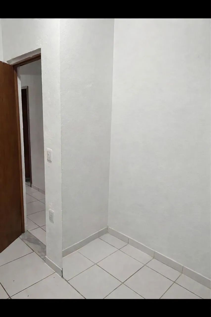 Alugo quarto em apartamento compartilhado - Foto 2