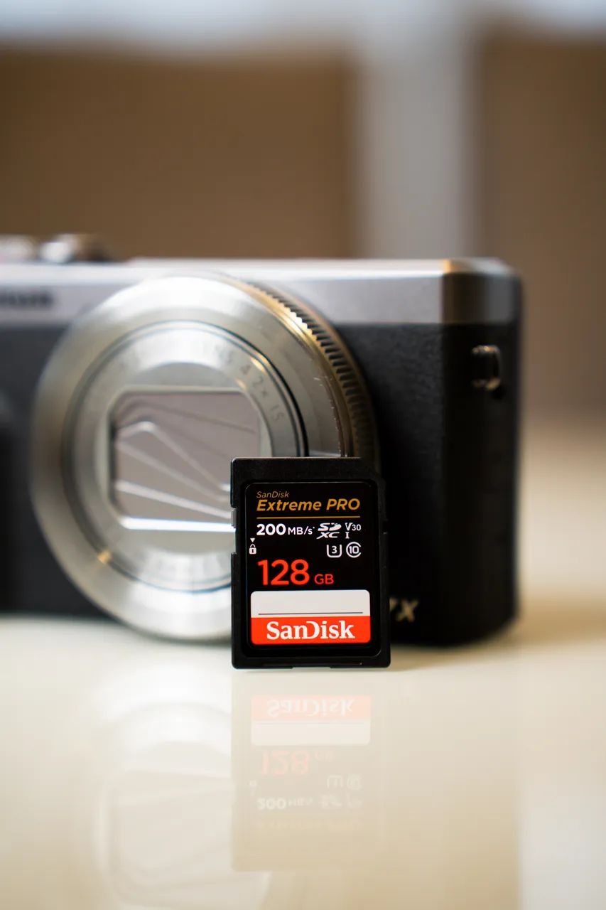 Cânon G7X Mark III Muito nova pouquíssimos clicks - Foto 3