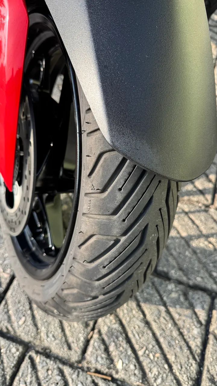 Yamaha Xmax 250  - Foto 3