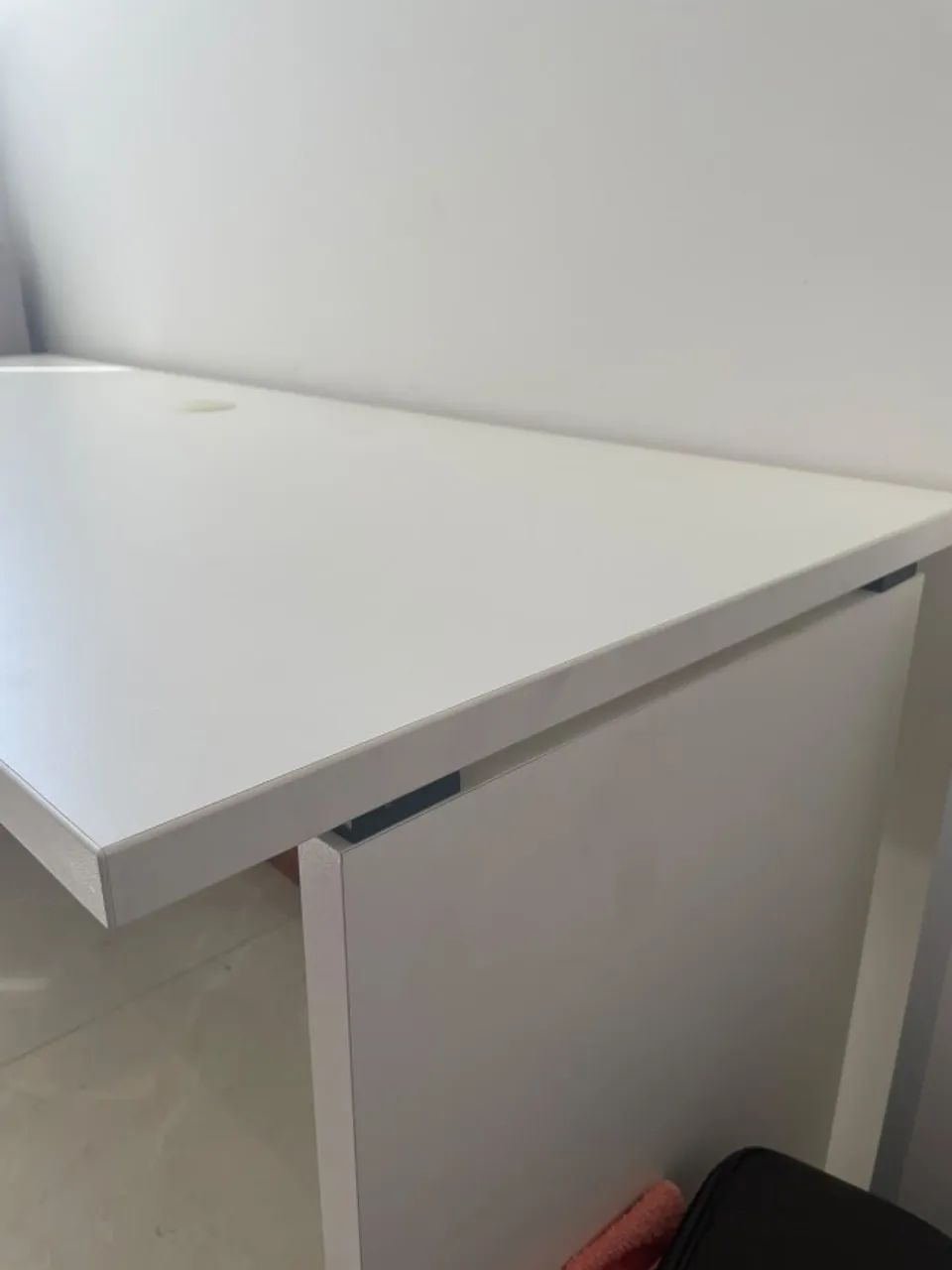 Mesa de escritório em perfeito estado - Foto 3