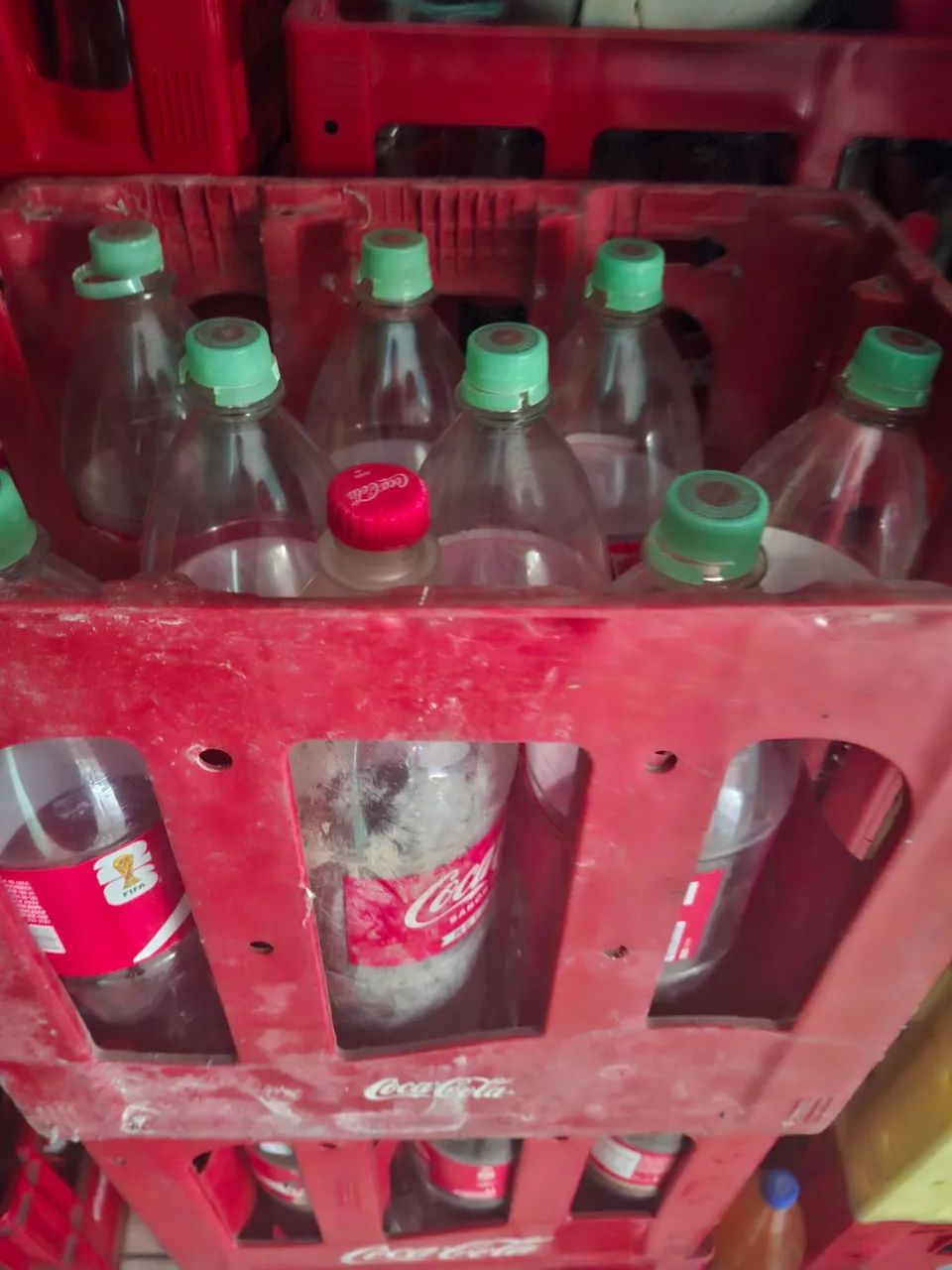 GRADE DE COCA-COLA REFPET retornável 2L
