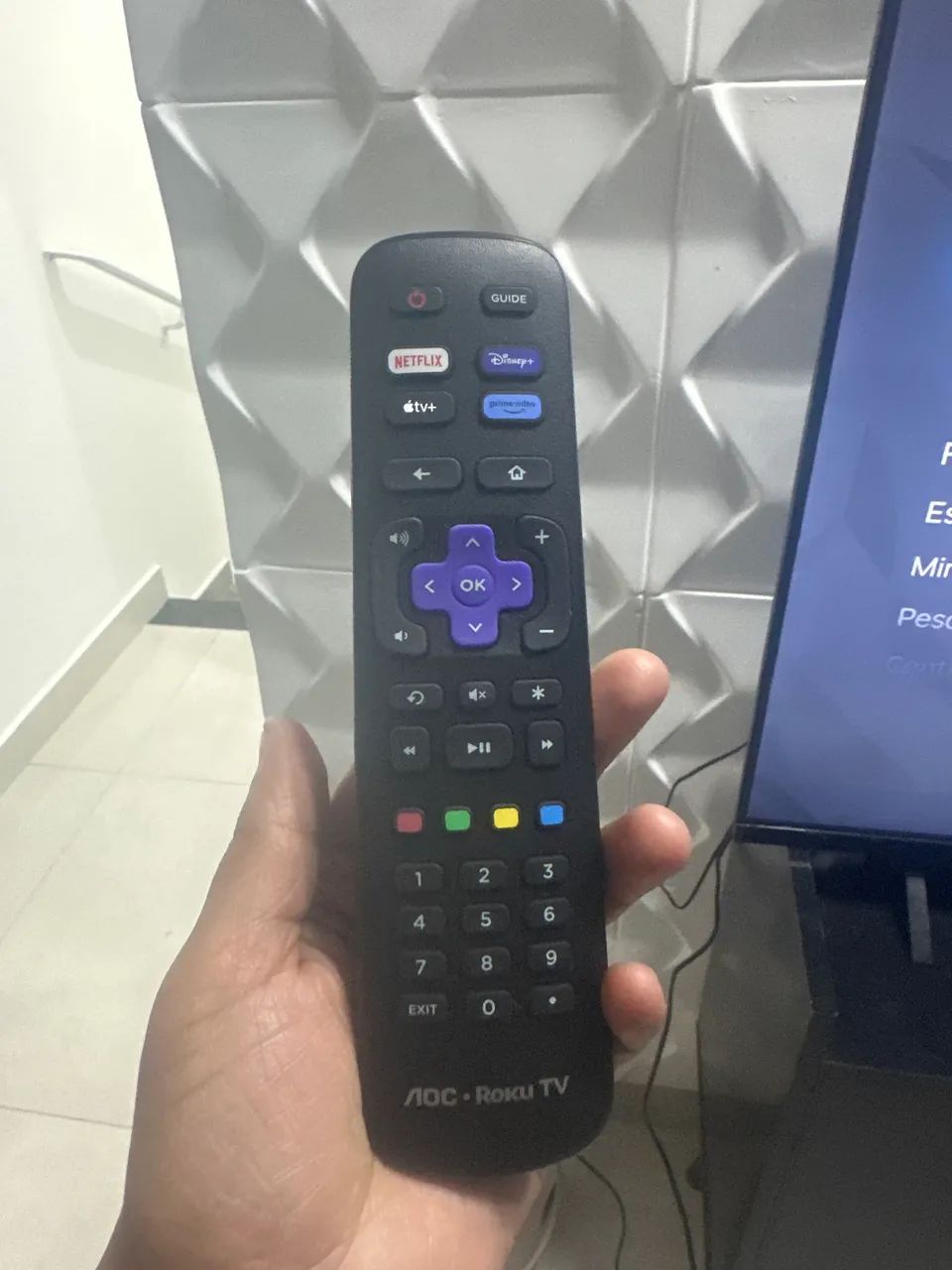 TELEVISÃO 43 POLEGADAS - 5 meses de uso - Foto 3
