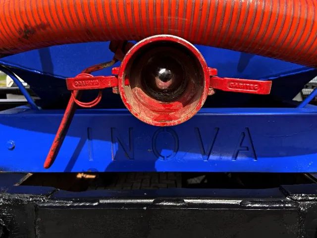 31.330 EQUIPADO COM TANQUE DE 20 MIL LITROS COM QUEBRA ONDAS - Foto 3