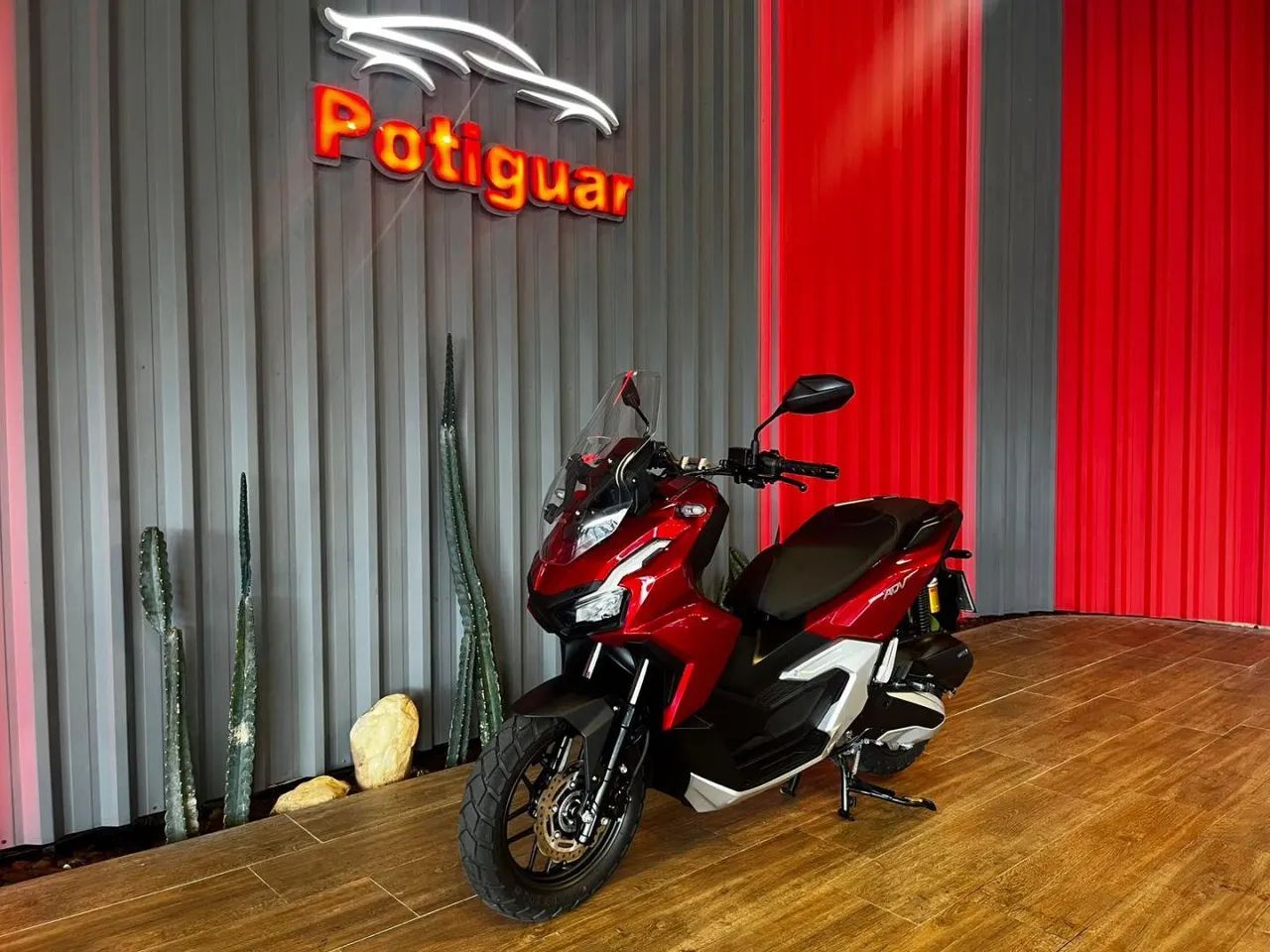HONDA ADV  - Foto 4
