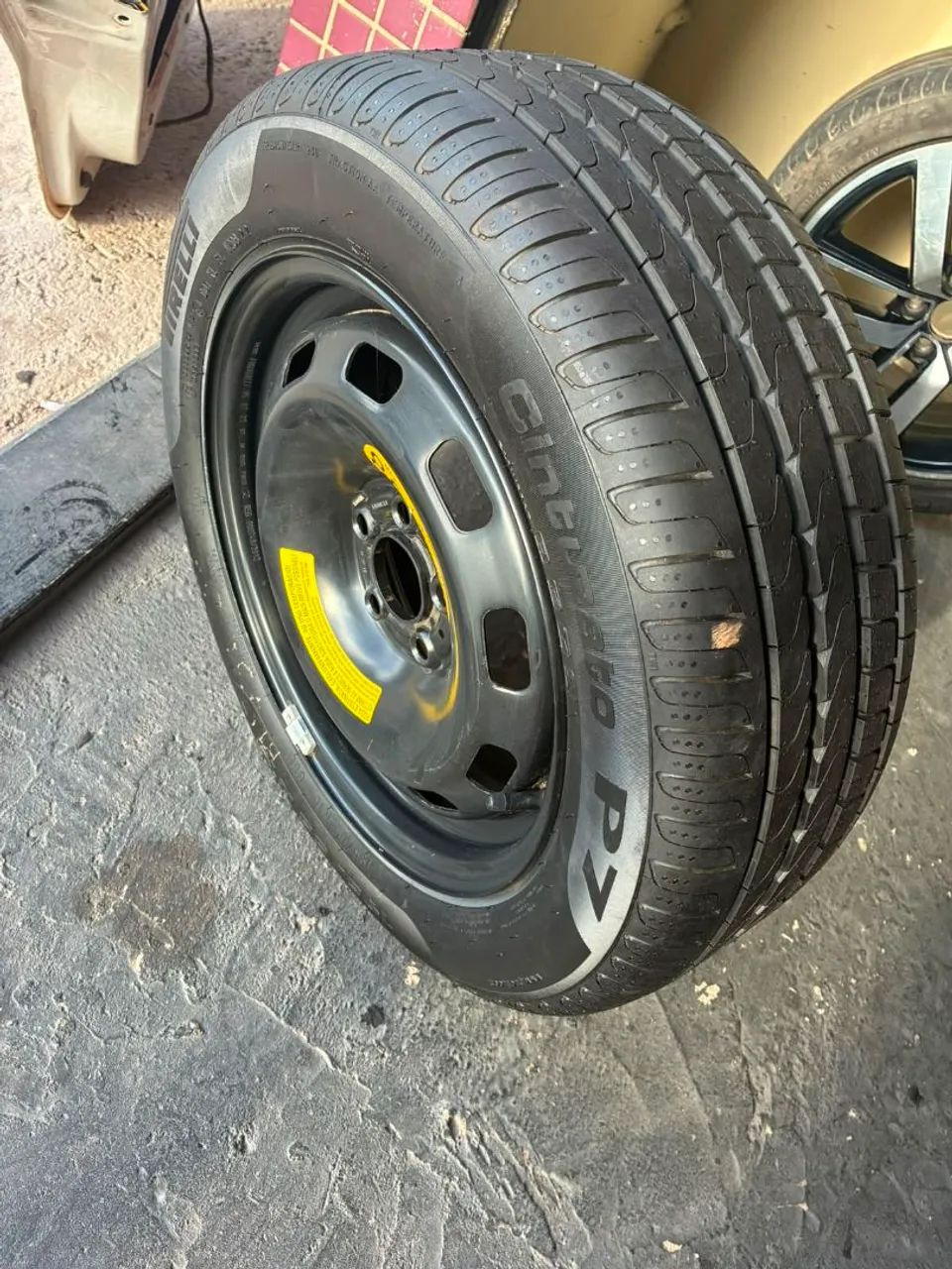 Roda com pneu nova 0km
