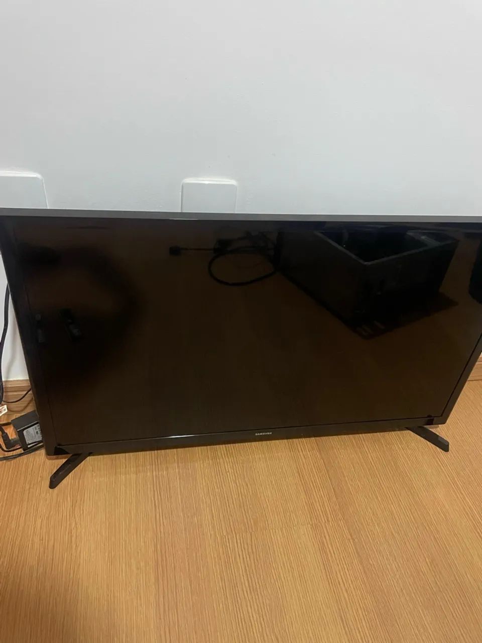 Tv para retirada de peças