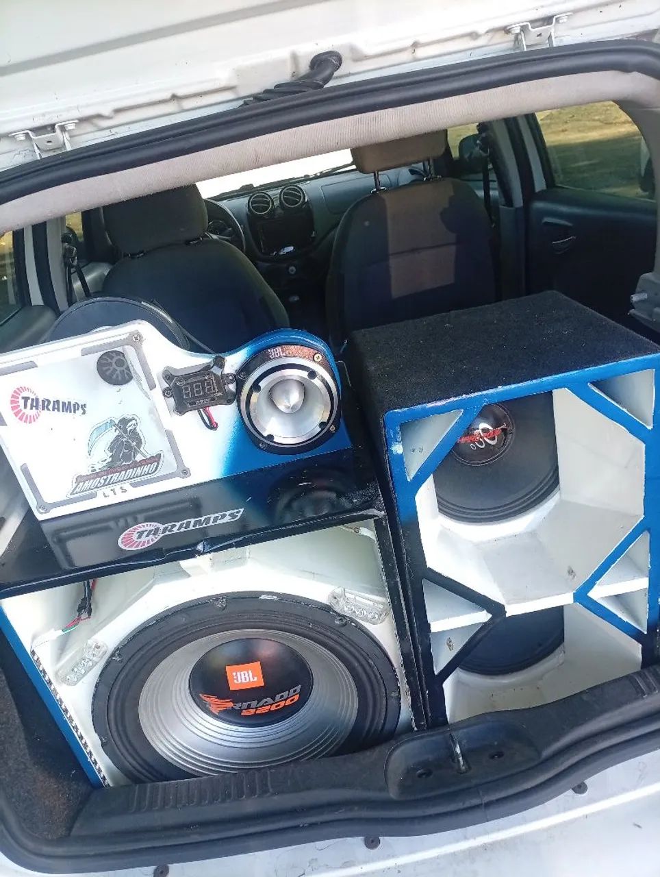 Som automotivo