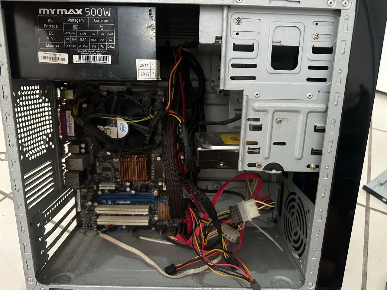 Gabinete de computador megaware com fonte e placa mãe  - Foto 4