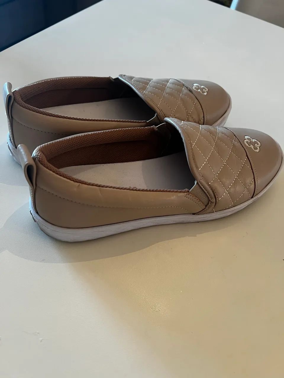 slip on capodarte bege 37 - Foto 3