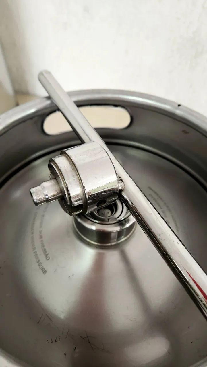 Barril chopp 15l com acessorios - Foto 4
