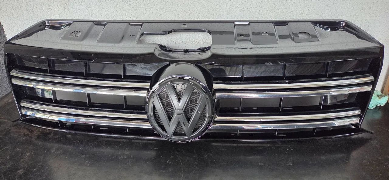 Grade frontal Amarok