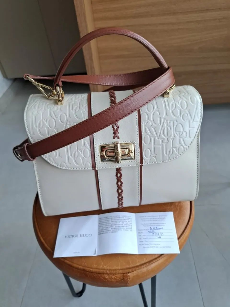 Bolsa Victor Hugo  - couro legítimo  - Foto 2