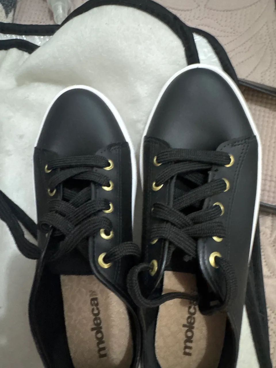 Tênis moleca preto