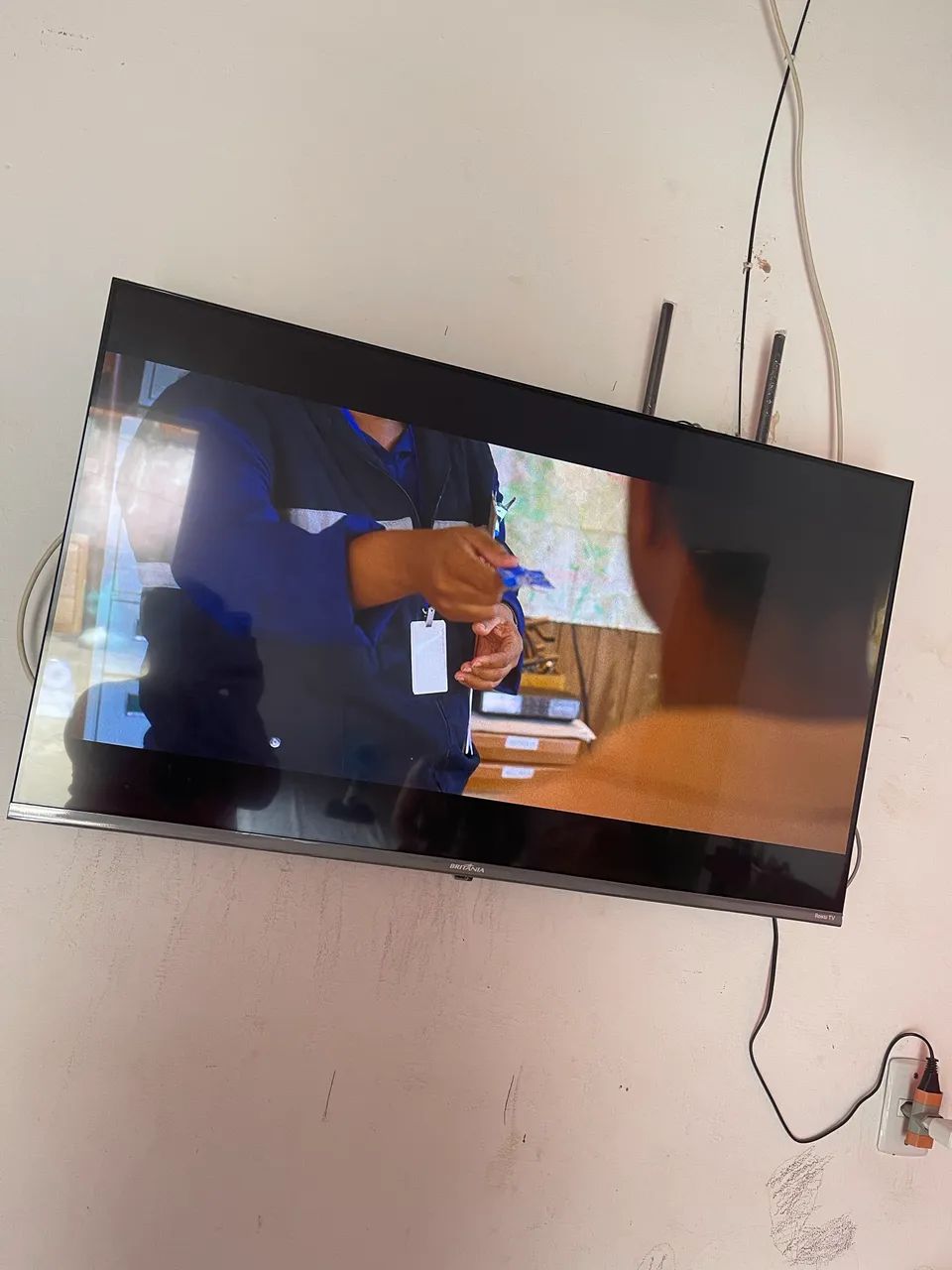Televisão 43 polegadas 1200,00 - Foto 2