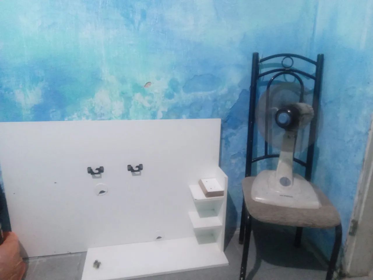 Vendo  painel pra TV de 32 polegadas - Foto 2