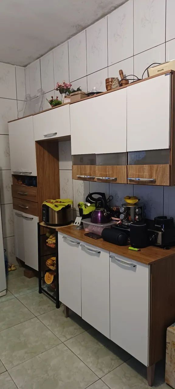 Armário de cozinha completo