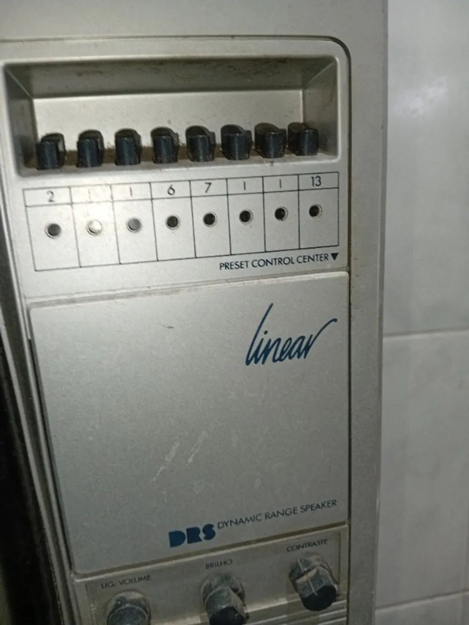 TV Philips Linear Vintage 17 polegadas - Para colecionador ou cenografia - Foto 4