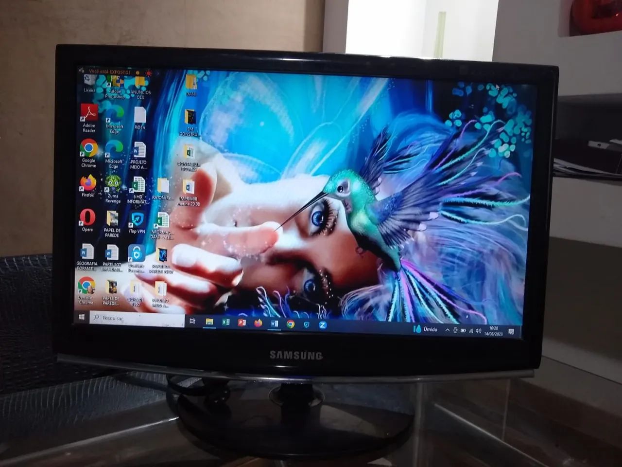 Monitor Samsung 20 polegadas com adaptador HDMI. Parcelo no cartão sem juros  - Foto 2