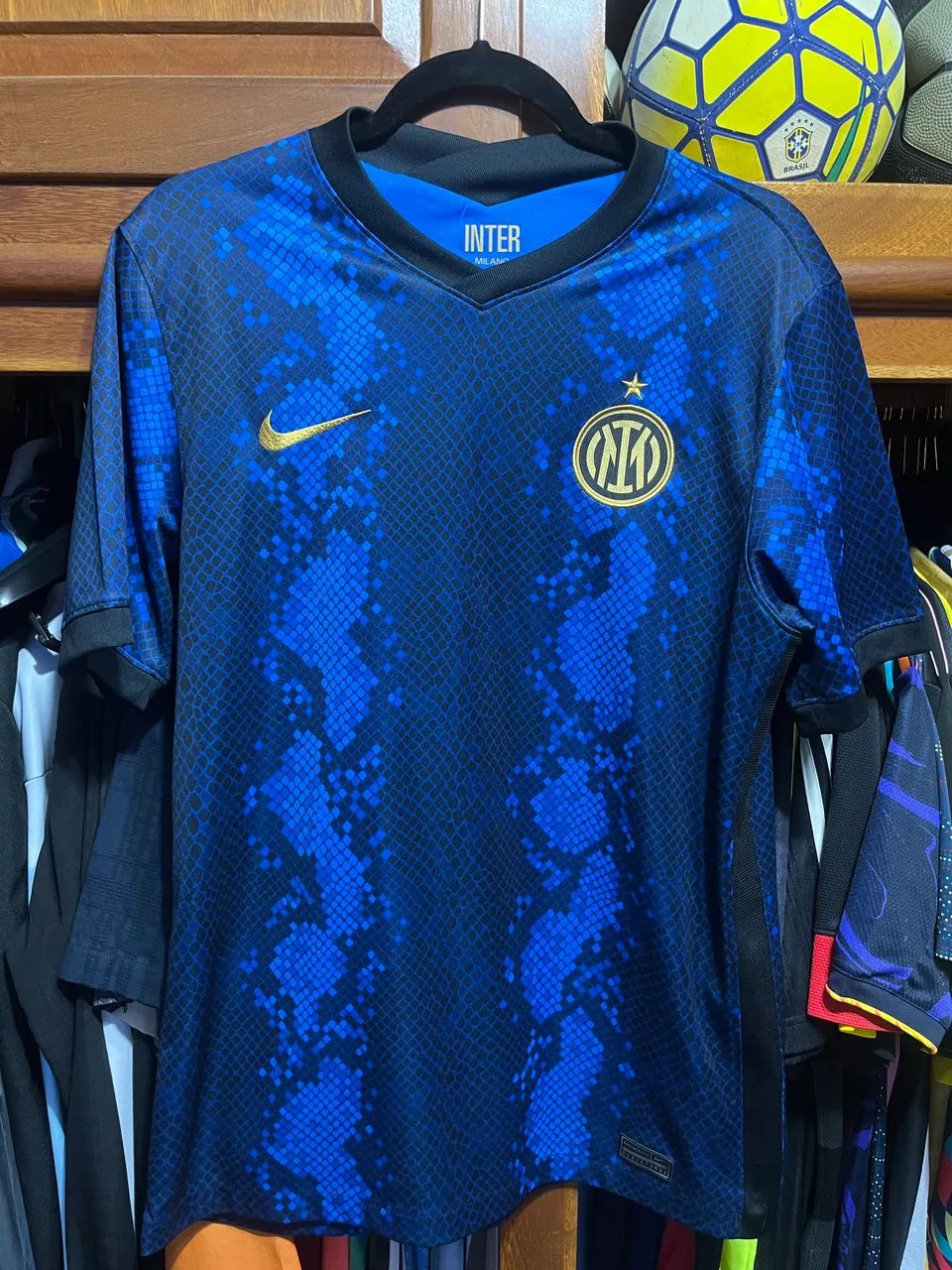 Camisa Inter de Milão 2021-22 Original - Tamanho M. 