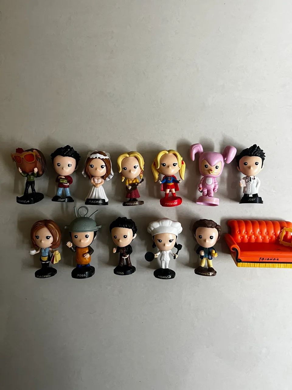     Coleção Friends Bobs - Personagens + Sofá