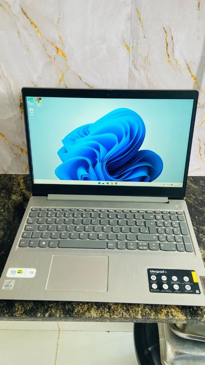 Notebook Lenovo IdeaPad 3i i5  8GB RAM SSD 256GB