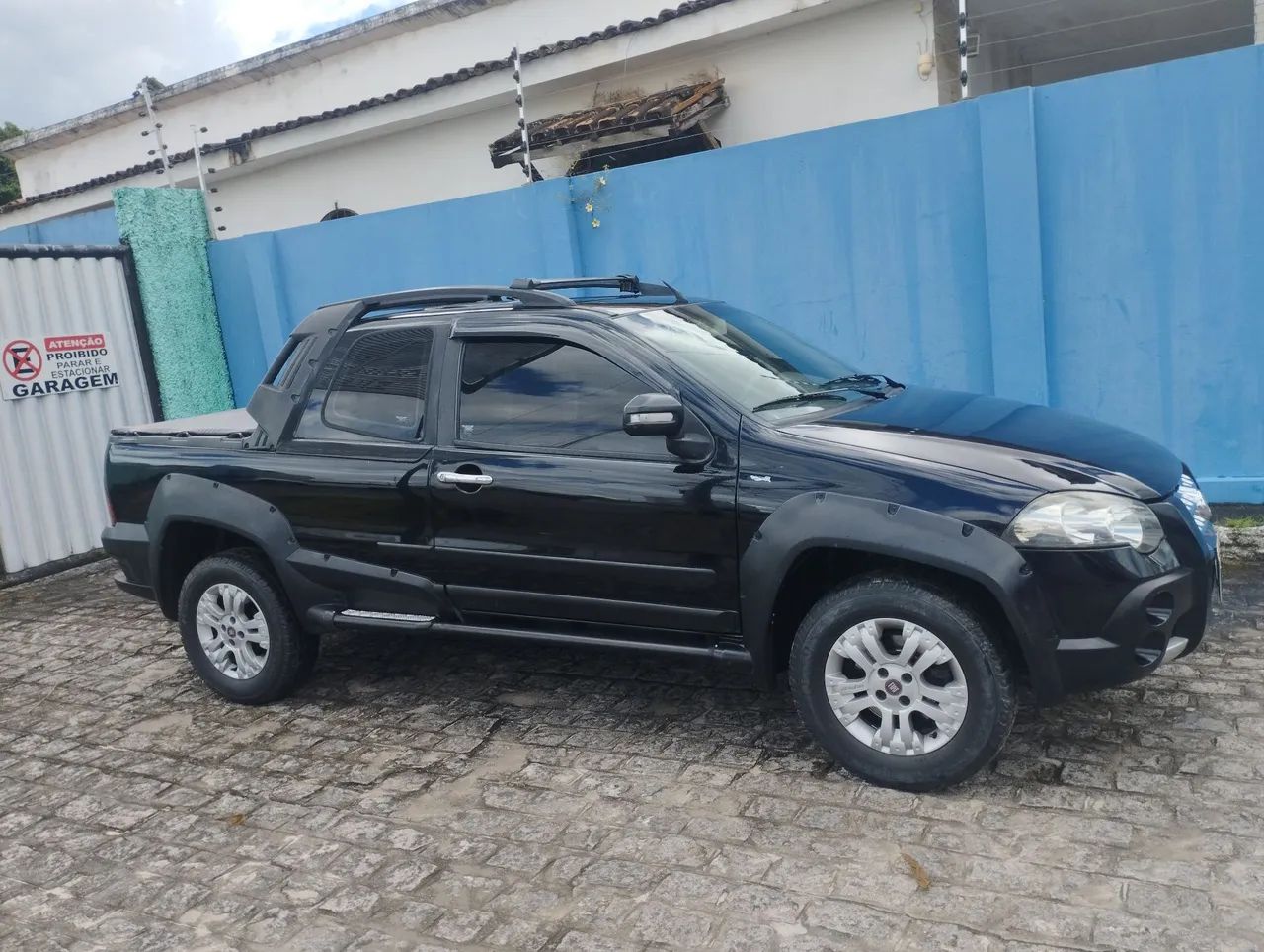 Fiat Strada Adventure1.8/ 1.8 Locker Flex CD 2011 - Foto 2