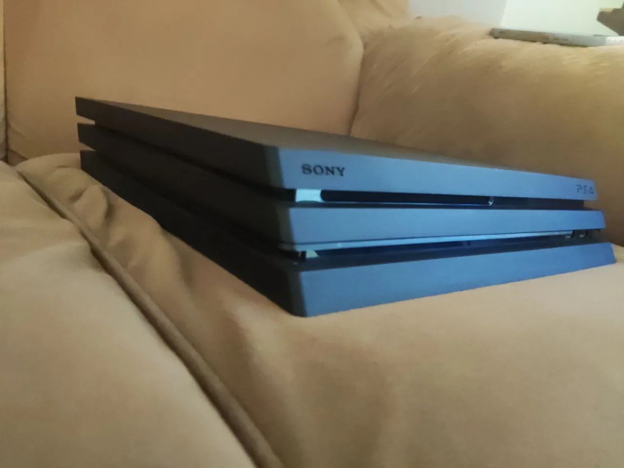Ps4 pro, com jogos digitais  - Foto 2