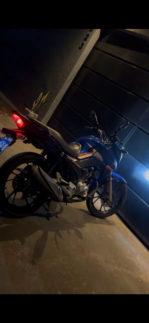 titan 160 azul 