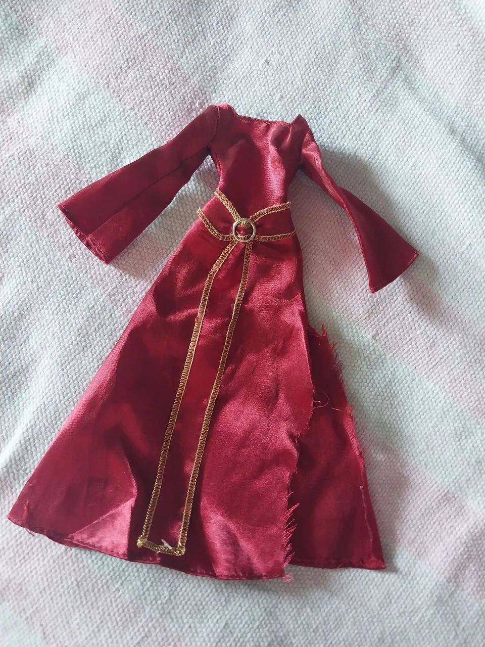 BONECA Gothel disney roupa