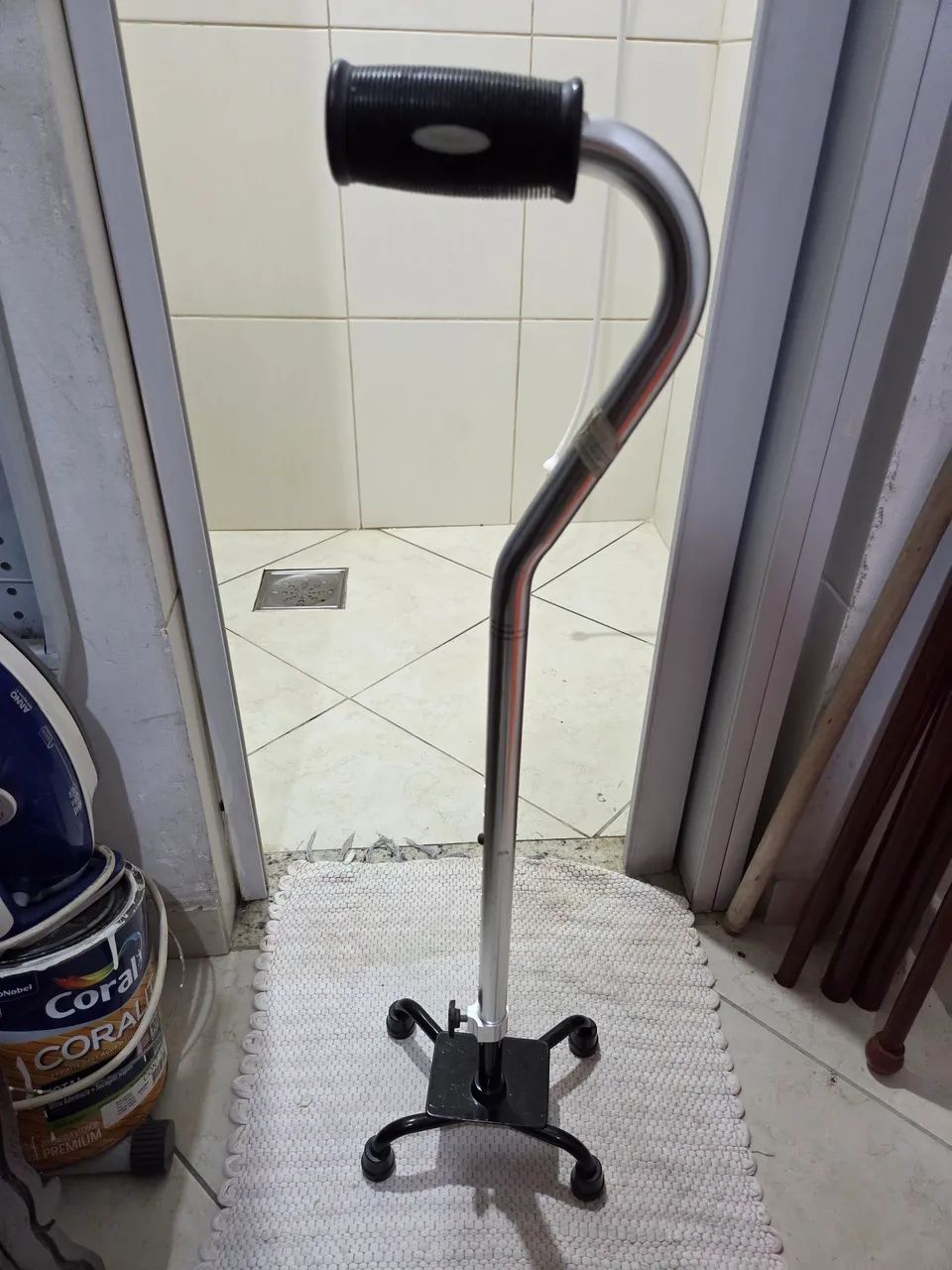 Bengala Articulada de 4 Pés Mercur (Anatômica e Regulável) - Foto 2