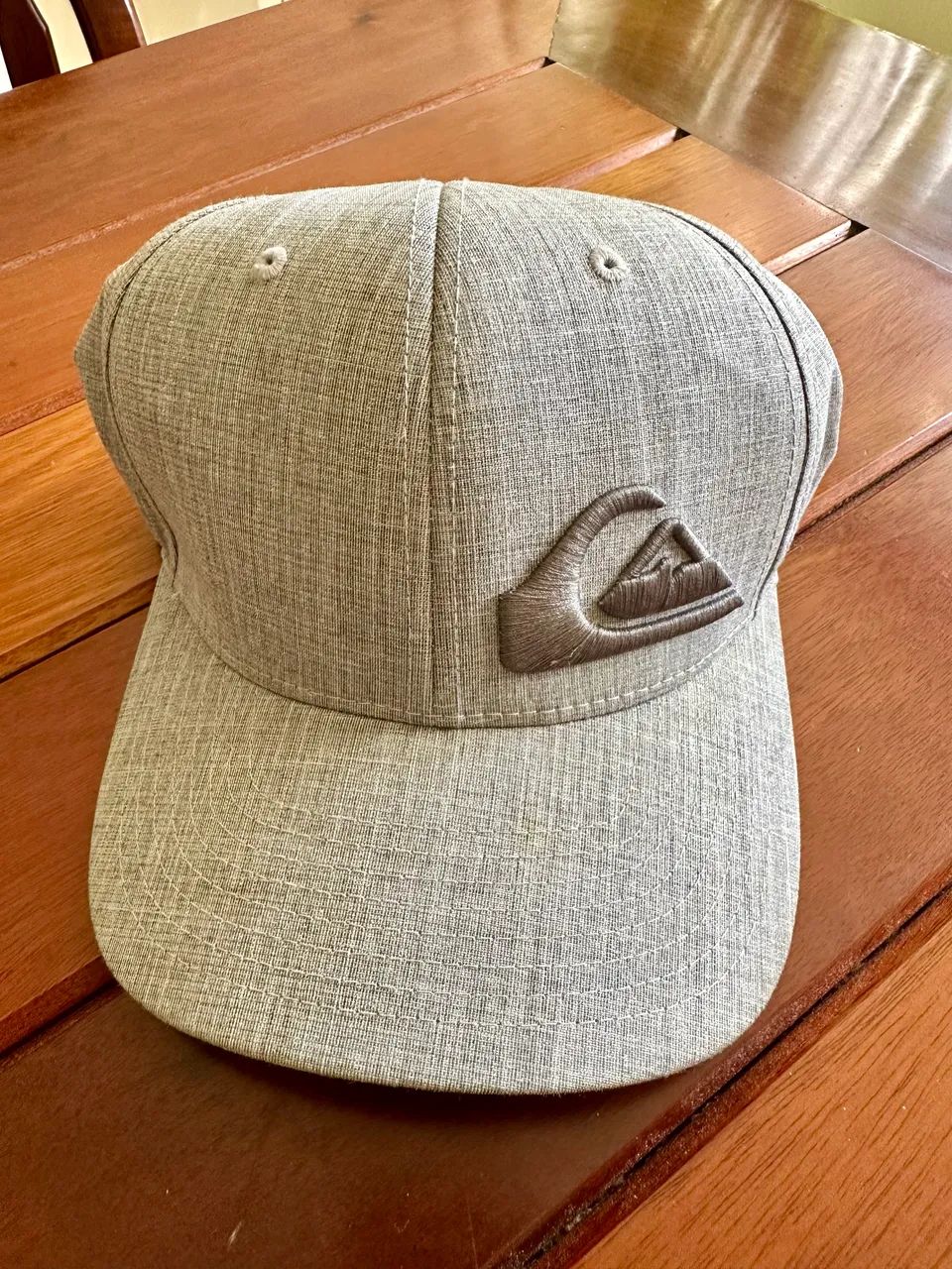 Boné QuickSilver Cinza Claro Masculino 