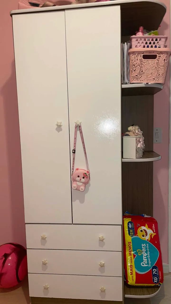 Guarda roupa infantil 