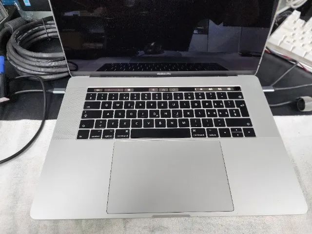 MacBook Pro 2017 LEIA - Foto 4
