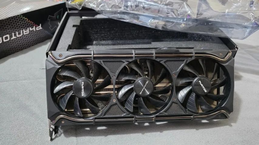 RTX 3070 GPU Placa de vídeo Phantom Gainward - Foto 2