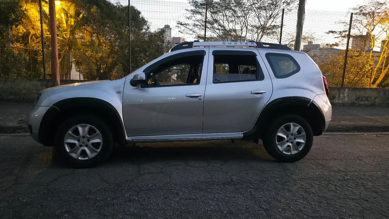 Renault Duster Dynamique 2.0 Hi-flex 16V Aut. 2016 - Foto 4