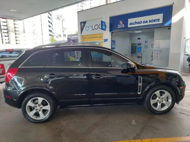 Captiva 53 mil Km rodados. Blindada. Teto Solar, Muito nova. Extra! Luxo Total, Conforto. - Foto 2