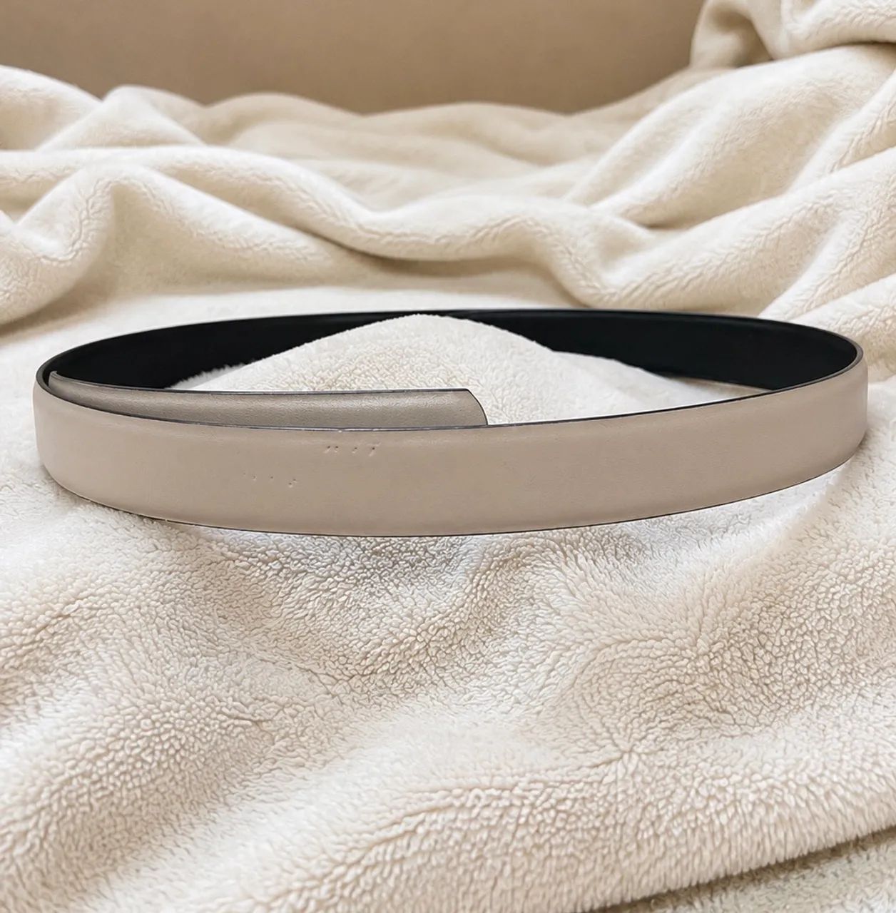 cinto christian dior branco - fivela envelhecida - Foto 3