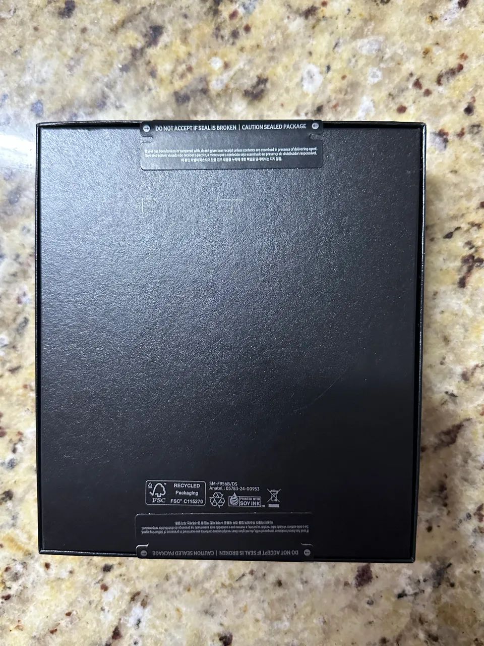 Vendo Galaxy Z fold6 lacrado  - Foto 2