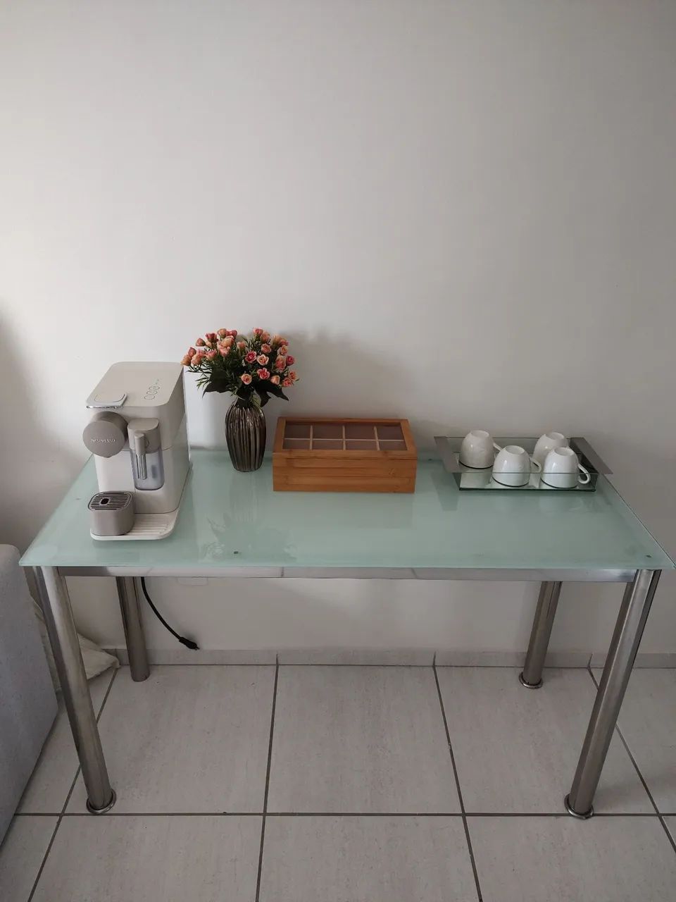 2 MESAS da TokStok!! Mesa de Jantar e Mesa de Apoio