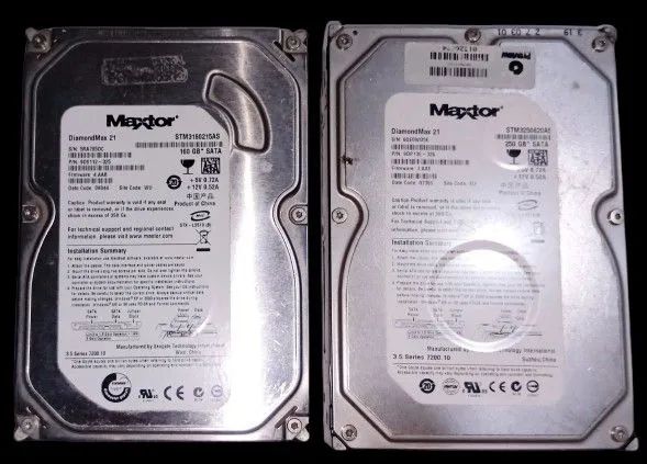 HDs Maxtor DiamondMax 160 e 250 GB Usados<br> - Armazenamento