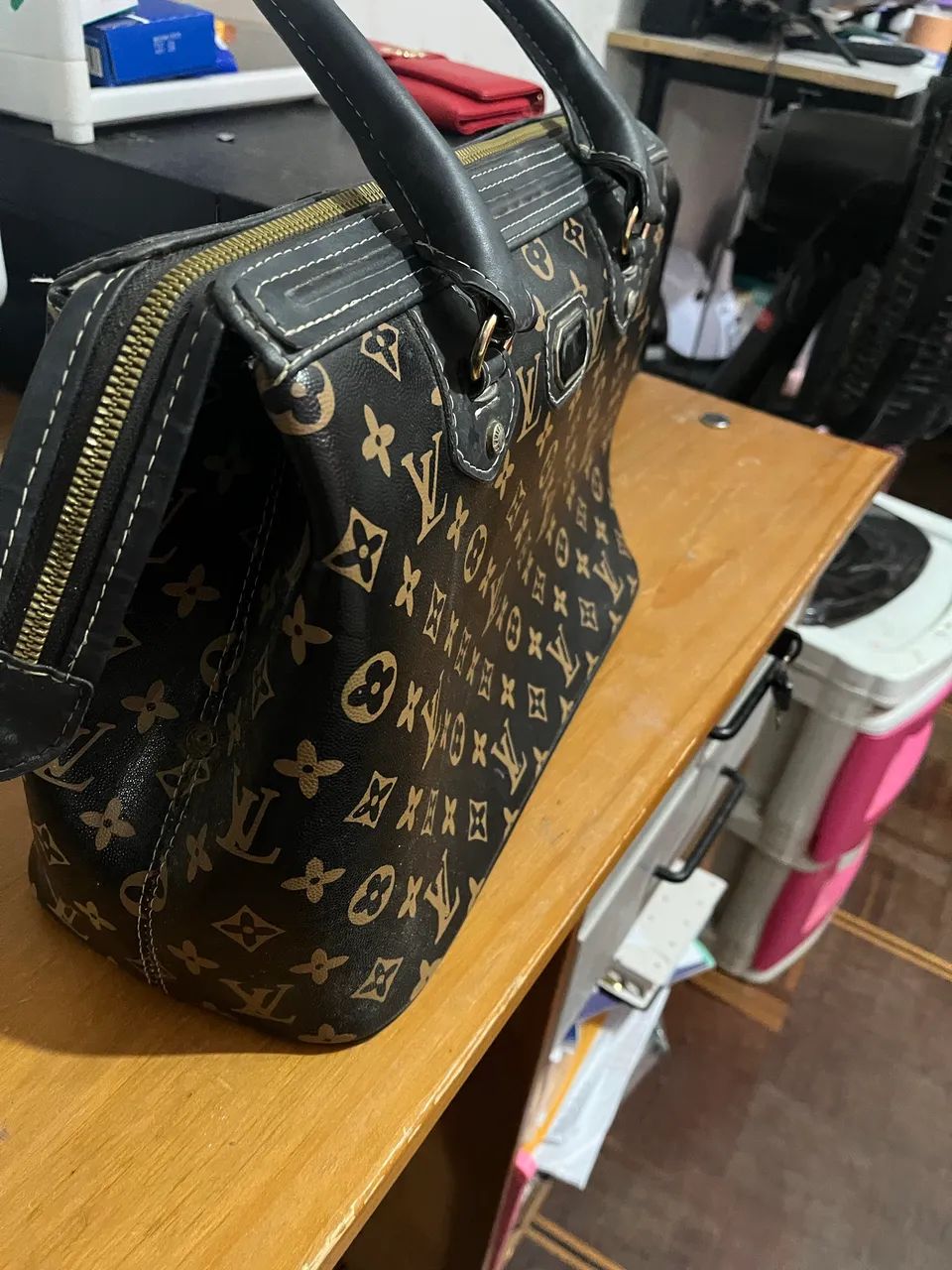 Bolsa Grande Louis Vuitton - Foto 3