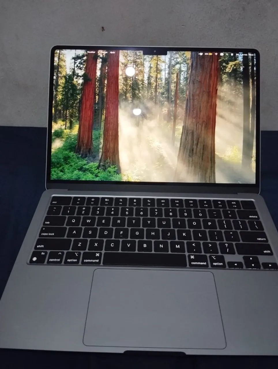 MacBook (2022) Apple com chip M2: tela Liquid Retina de 13.6 P