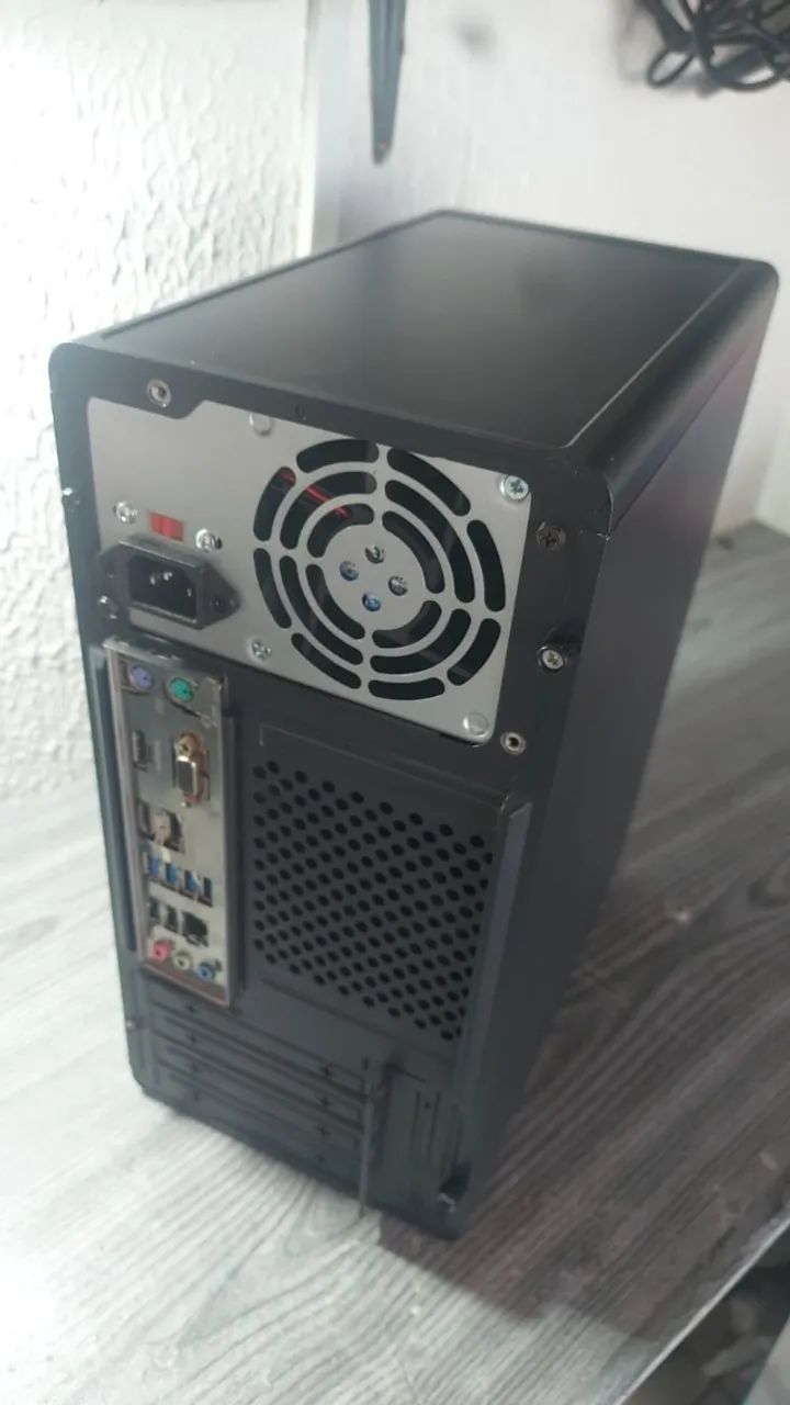 Desktop - Intel 8 GB DDR4 e 256GB SSD - Foto 2