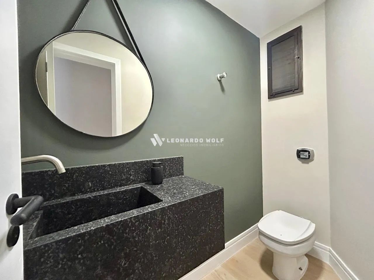 Apartamento com 2 quartos sendo 1 suíte e garagem coberta na Agronômica/Florianópolis - Foto 3