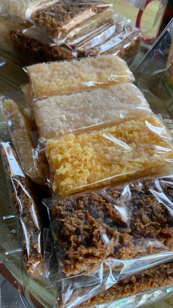 Doces para revenda e extra/ mini pudim, cocadas etc  - Foto 4