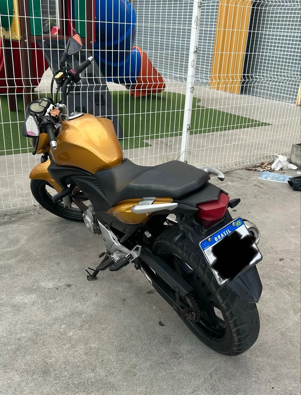 Moto CB 300 Honda - Foto 4