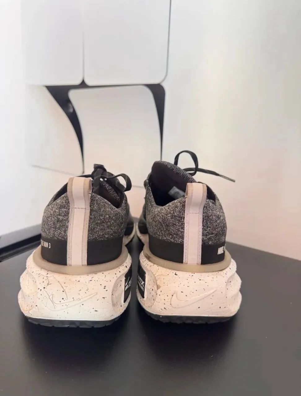 Tênis Nike Invincible Run 3 - Foto 3