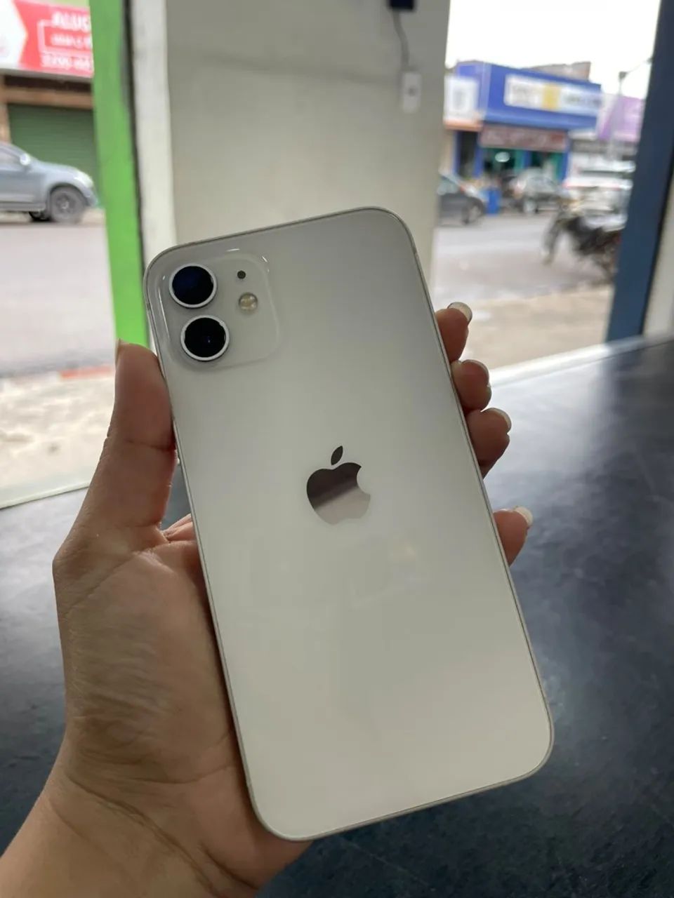 iPhone 12 64gb
