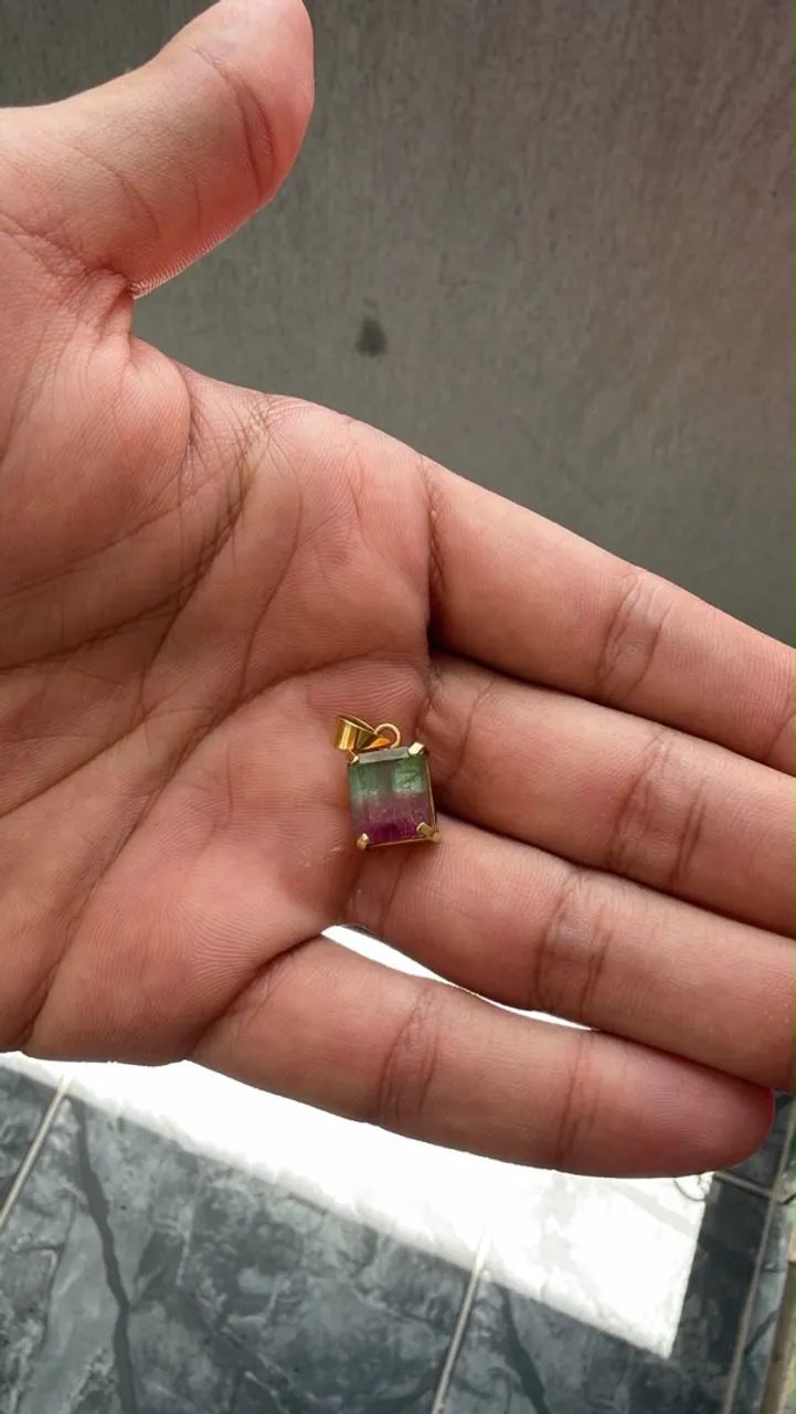 Pingente de ouro 18k